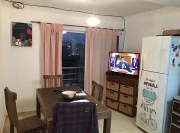 Departamento de 3 ambientes, Lanús · Departamento Duplex 3 Ambientes Al Frente Balcon Patio Propio 2 Cocheras