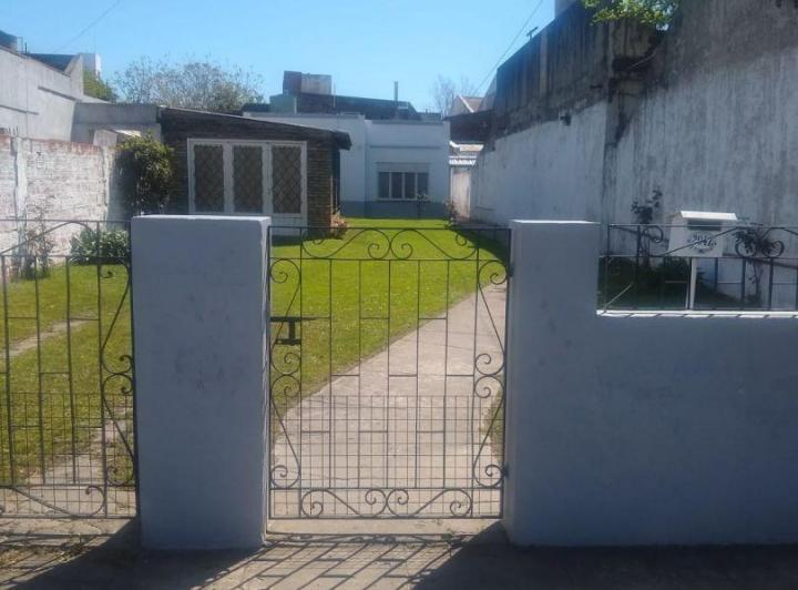 Casa · 190m² · 5 Ambientes · 1 Cochera