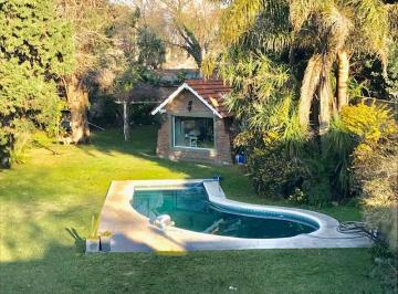 Terreno · 240m² · 3 Dormitorios · Casa - Adrogue