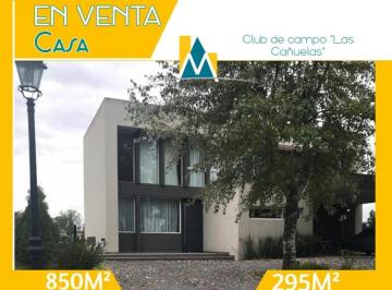 Casa · 295m² · 4 Ambientes · 5 Cocheras · Casa en Venta en Cañuelas - Barrio Cerrado