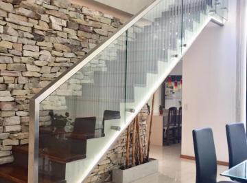 Casa · 214m² · 4 Ambientes · Saint Thomas Este - en Venta - Canning - Golf - Alquiler