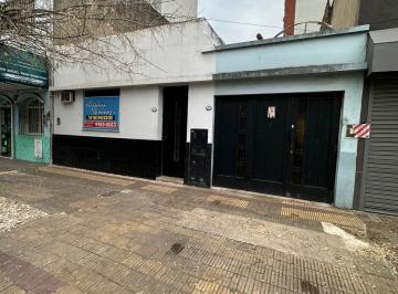 Departamento de 3 ambientes, Morón · Morón Centro - Ph Al Frente Pb - 3 Ambientes - Muy Buen Estado.