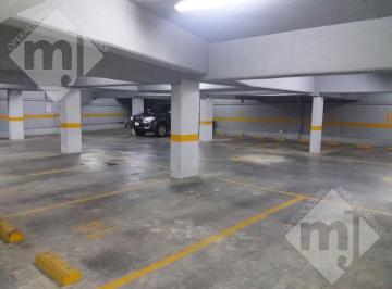 Garage · 1 Cochera · Cochera - Microcentro