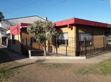 Departamento de 3 ambientes, Merlo · Alquila Departamento con 2 Dorm.