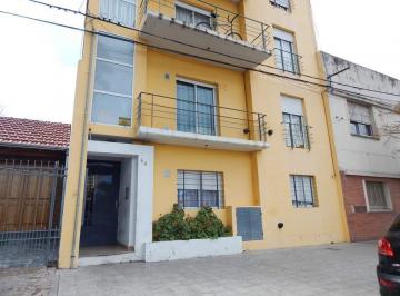 Departamento de 1 ambiente, Bahía Blanca · Alquila Departamento de un Dormitorio en 3 de Febrero 64