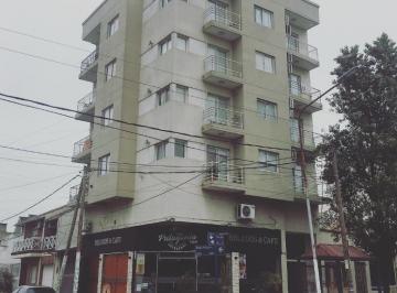 Departamento de 2 ambientes, La Matanza · Venta de Excelente Dto 2 Amb. con Cochera Sobre Av Villegas Al 600 Ramos Mejia