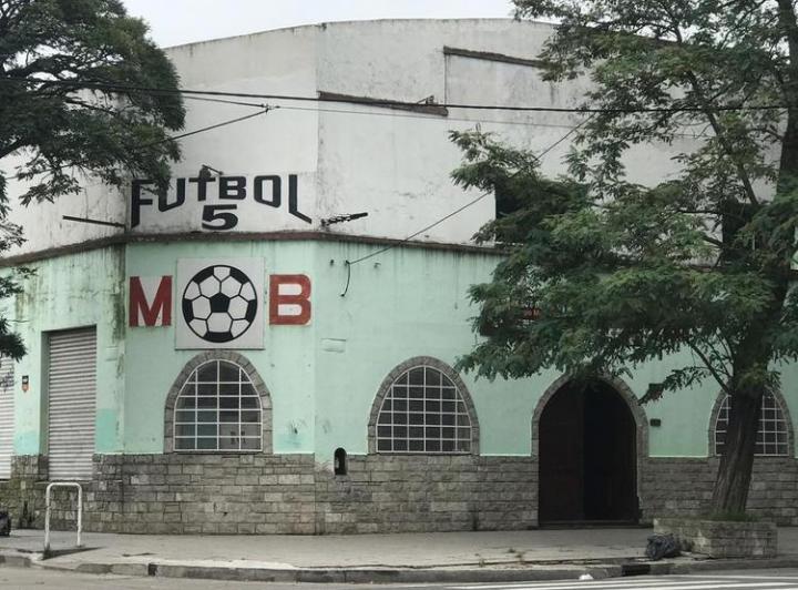 Local comercial · 1400m²