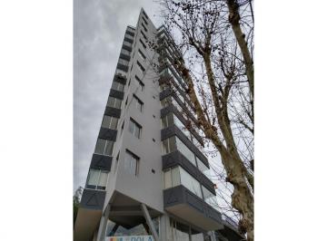 Departamento · 30m² · 1 Ambiente · Depto. Ambiente y Medio a Estrenar C/amplias Vistas S/av. Mi