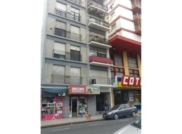 Departamento · 105m² · 4 Ambientes · Avellaneda Centro 4 Ambientes con Depcias