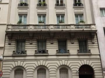 Oficina comercial de 7 ambientes, Recoleta · Avda. Alvear 1500 Estupendo Edificio Estilo Francés