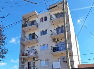 Departamento · 37m² · 2 Ambientes · Alquilo Departamento de 2 Ambientes en Caseros con Balcon F: 8035