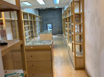 Local comercial , Once · Excelente Local Av Corrientes y Av Pueyrredon