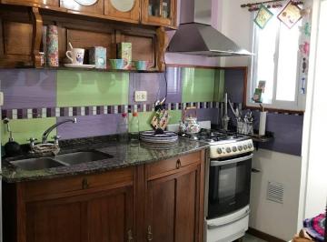 Departamento de 3 ambientes, Lomas de Zamora · Excelente Departamento de 3 Ambientes en Muy Buena Ubicación!
