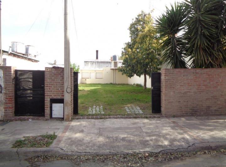 Casa · 95m² · 3 Ambientes · 1 Cochera