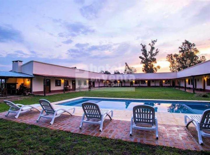 Hotel · 480m²