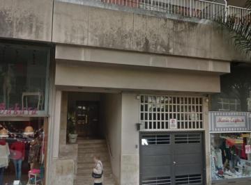 Departamento de 3 ambientes, Lomas de Zamora · Hermoso Dpto 3 Amb en Venta