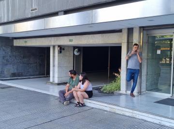 Oficina comercial de 5 ambientes, Centro / Microcentro · Av Paseo Colón Al 200 Piso 3º Oficinas en Venta
