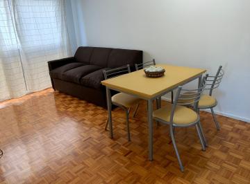 Departamento de 2 ambientes, Tribunales · Apartamento a m del Obelisco. Cerca de Todo. Hasta 3 Personas.