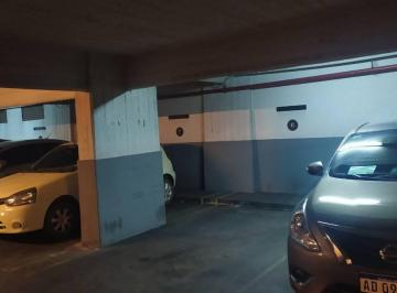 Garage , Centro / Microcentro · Cochera en Microcentro