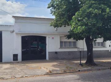 Casa de 7 ambientes, La Plata · 121 N°340 E/ 38 y 39 - Casa 2 Dorm.