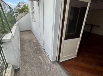 Departamento de 1 ambiente, Balvanera · Monoambiente C/balcón en Alquiler - Balvanera