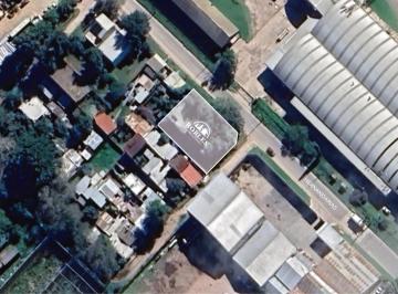 Bodega-Galpón · 412m² · Losa en Esquina, a Tres Cuadras de La Ruta 88.