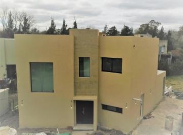 Casa · 133m² · 4 Dormitorios · Casa a Estrenar 3 Dorm. - La Cañada de Pilar