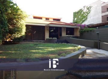 Casa de 8 ambientes, Ciudad de Mendoza · Quinta Sección Casa Excepcional