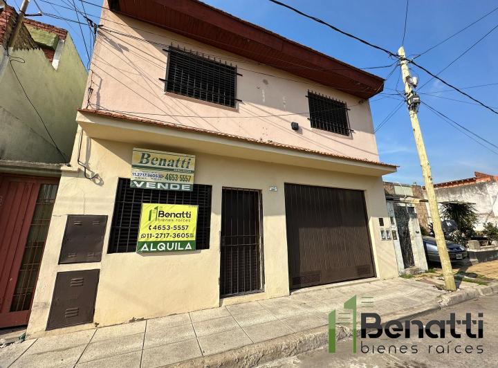 Casa · 150m² · 4 Ambientes · 1 Cochera