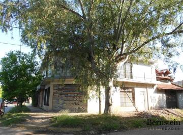 Departamento · 35m² · 1 Ambiente · Departamento Monoambiente en Alquiler Udaondo Ituzaingo