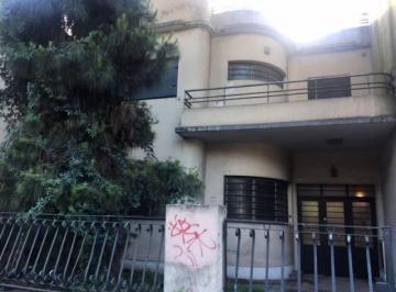 Casa de 5 ambientes, Lomas de Zamora · Inmejorable Ubic. Casa de 5 Amb. a Refac. C/dpto. 2 Amb. H. yrigoyen 9633 L. de Z.