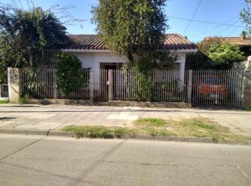 Casa · 97m² · 3 Ambientes · 2 Cocheras · Venta Casa 3amb - Serrano 1700 San Miguel