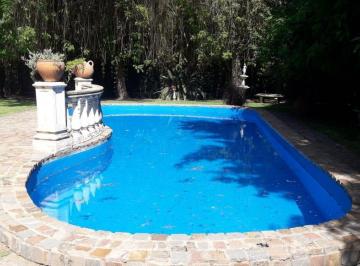 Quinta vacacional de 4 ambientes, Moreno · Venta Casa - Quinta con Pileta y Parque