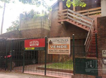 Casa · 257m² · 6 Ambientes · 2 Cocheras · Casa - Banfield Oeste