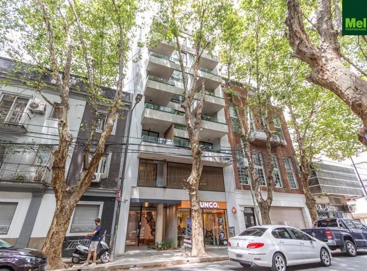 Desarrollo vertical · Thames 2225