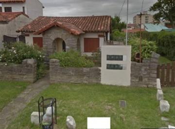 Terreno , Mar del Plata · Venta de Lote en Mar del Plata, 1156 m², con Casa a Demoler