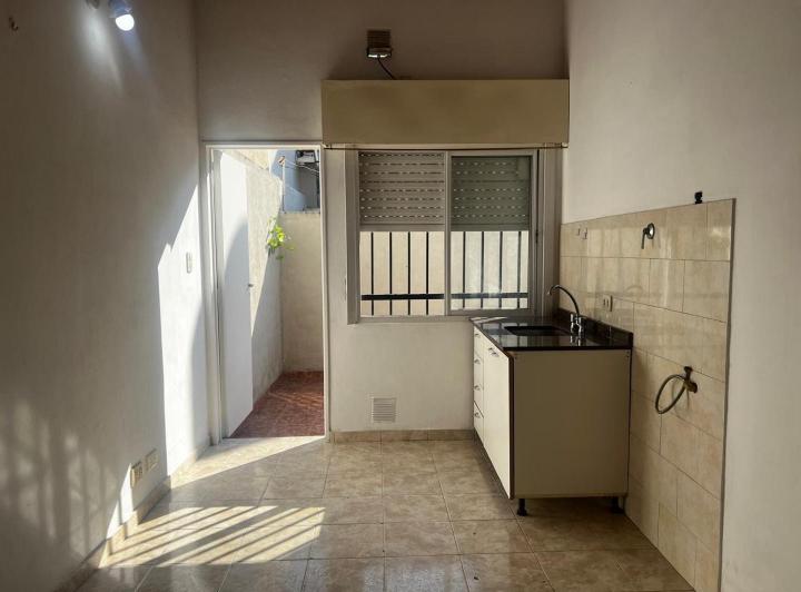 Casa · 60m² · 3 Ambientes · 1 Cochera