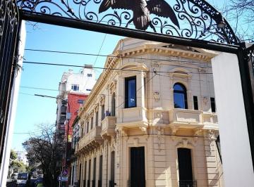 PH de 5 ambientes, San Telmo · Oportunidad! San Telmo, Excelente Loft con Terrazas, Vistas a Parque Lezama.