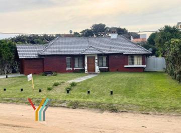 Casa de 7 ambientes, Pinamar · Alquiler Temporal