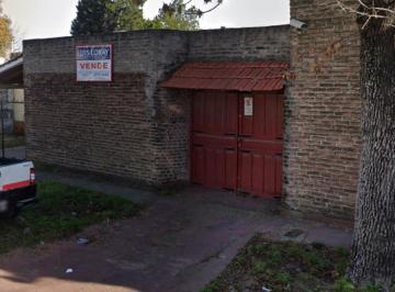 Terreno · 302m² · Lote Ubicado a 50 m de La Av Hipólito Yrigoyen
