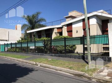 Casa · 311m² · 5 Ambientes · 5 Cocheras · Casa 4 Ambientes Ituzaingo Norte Apto Credito