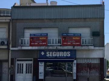 Depósito · 495m² · Importante Inmueble (Galpón, Local y Depto.) en Excelente Ubicación