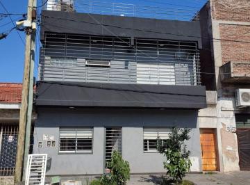 PH · 110m² · 4 Ambientes - COSTA-GUARINO PROPIEDADES · Excelente PH de 4 Ambientes con Patio y Terraza