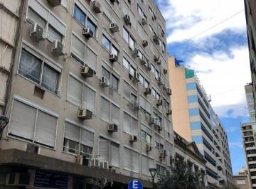 Oficina comercial , Centro / Microcentro · Oficina Muy Luminosa en La Mejor Ubicación Céntrica