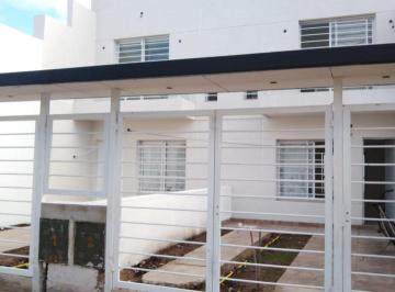 Edificio · 63m² · 3 Ambientes · 2 Duplex en Construcción con Espacio Guardacoche. R. de Escalada