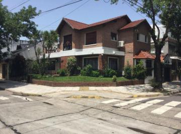 CAN-CAN-228_2 · Villa Devoto Residencial Venta Casa 5 o 6 Ambientes.