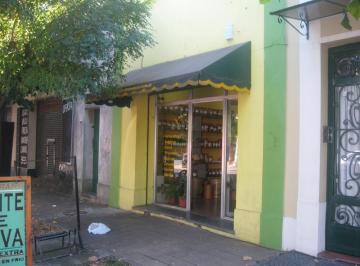 Local comercial · 28m² · 1 Ambiente · Local Vende o Permuta por Vivienda