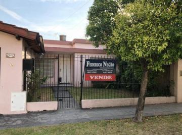 FNE-FNM-5024_2 · Casa 3 Ambientes. | Perez Galdos 1650