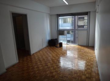 Oficina comercial de 3 ambientes, Tribunales · Muy Buena Oficina en Zona de Tribunales
