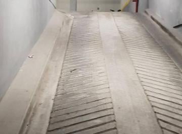 Garage en Alquiler · Esmeralda y Av Córdoba, Cocheras, Seg 24 Hs